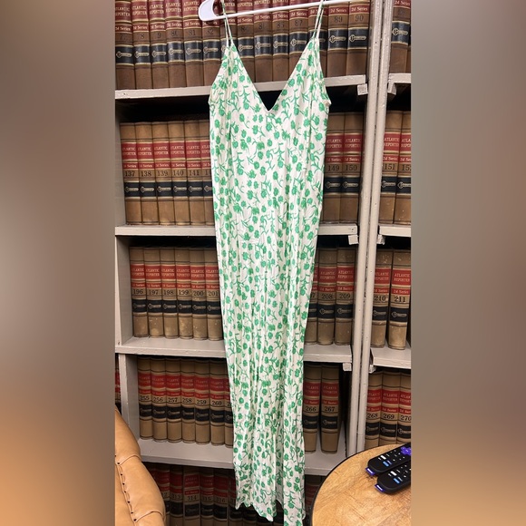 Zara White Maxi Dress with Green Floral Print - Picture 3 of 3